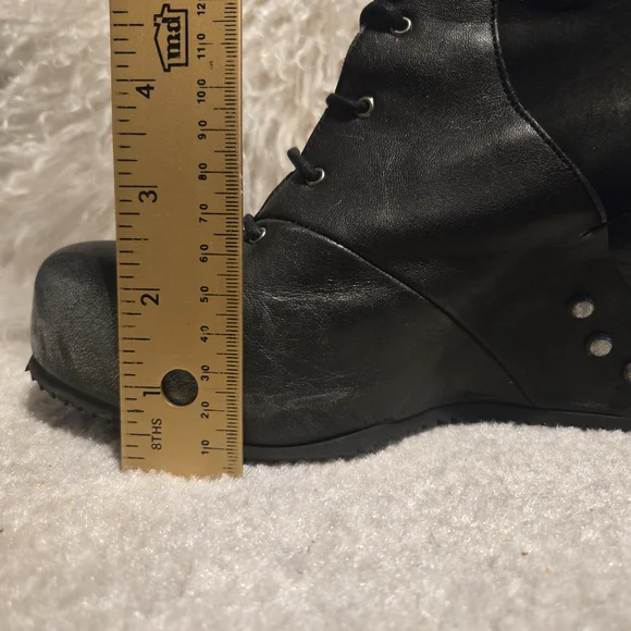 John Fluevog Conquer Safia Boots - Picture 7 of 8